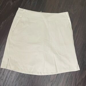 LADY HAGEN Women’s GOLF SKIRT / SKORT SIZE 2